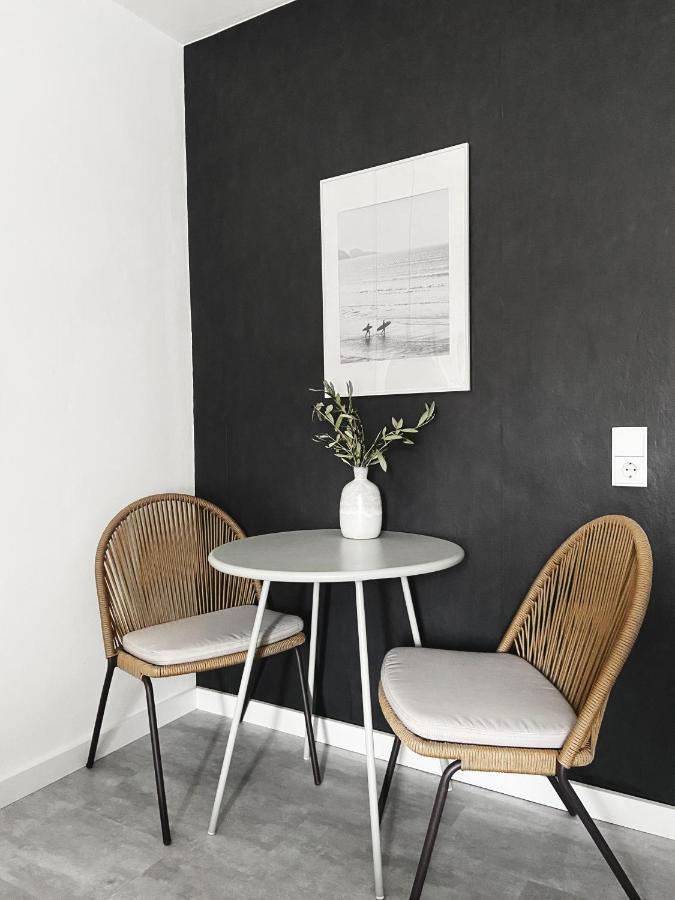 Seaside Rooms - Zentrales Design-Apartment Mit Balkon & Parkplatz - 2 Minuten Zum Strand Timmendorfer Strand Exterior photo